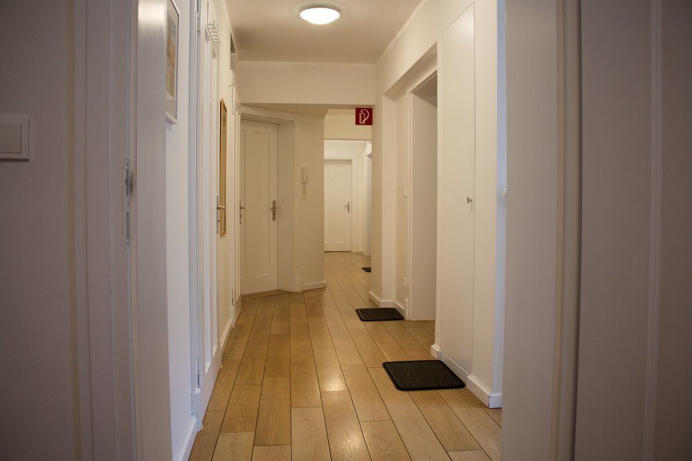Vier Zimmer Mnichov Exteriér fotografie