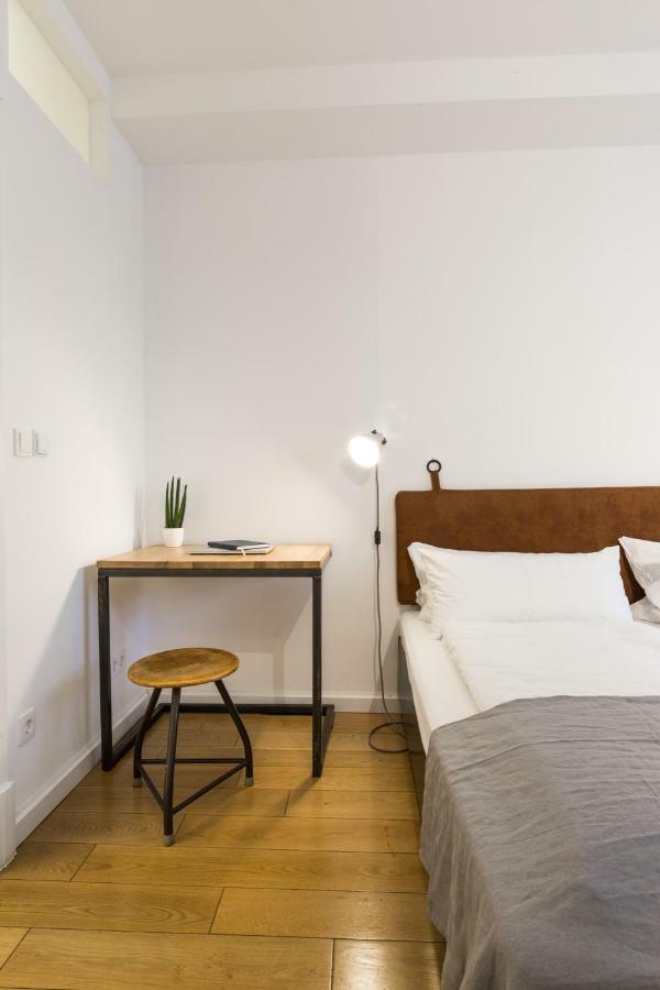 Vier Zimmer Mnichov Exteriér fotografie